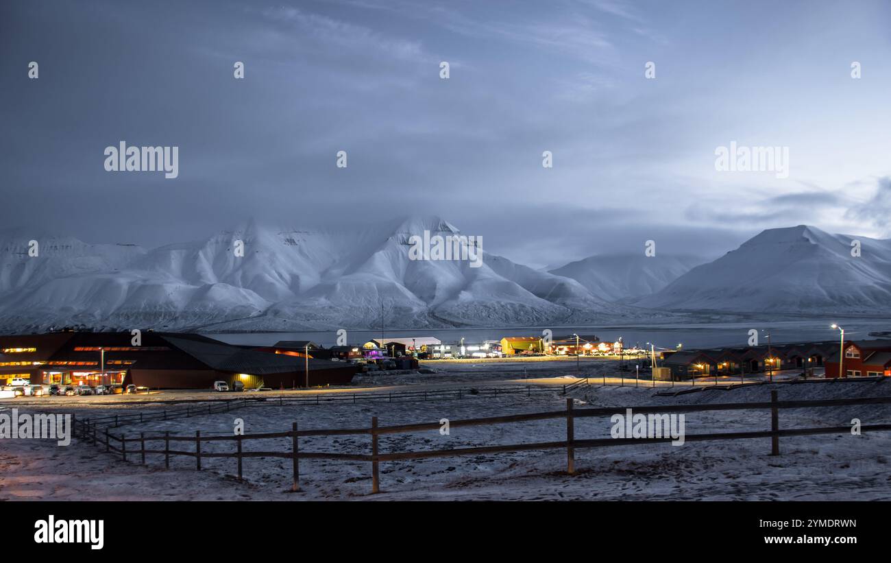 Paysages autour de la ville de Longyearbyen Svalbard, Norvège Banque D'Images