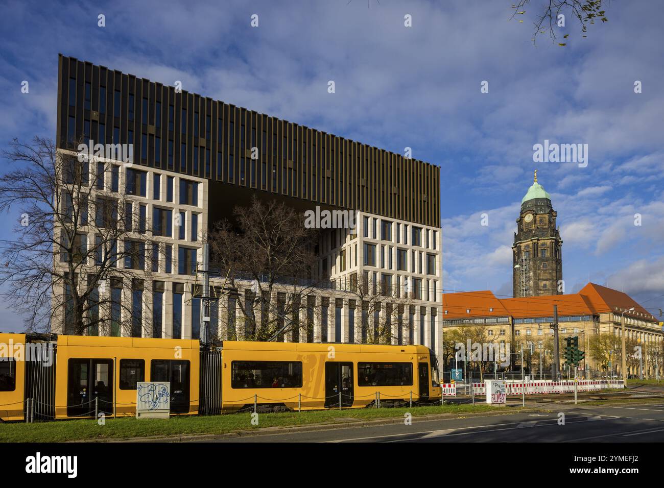 Le Stadtforum sera construit sur Ferdinandplatz d'ici 2025. Les deux divisions de développement urbain, construction, transport et immobilier et Environmen Banque D'Images