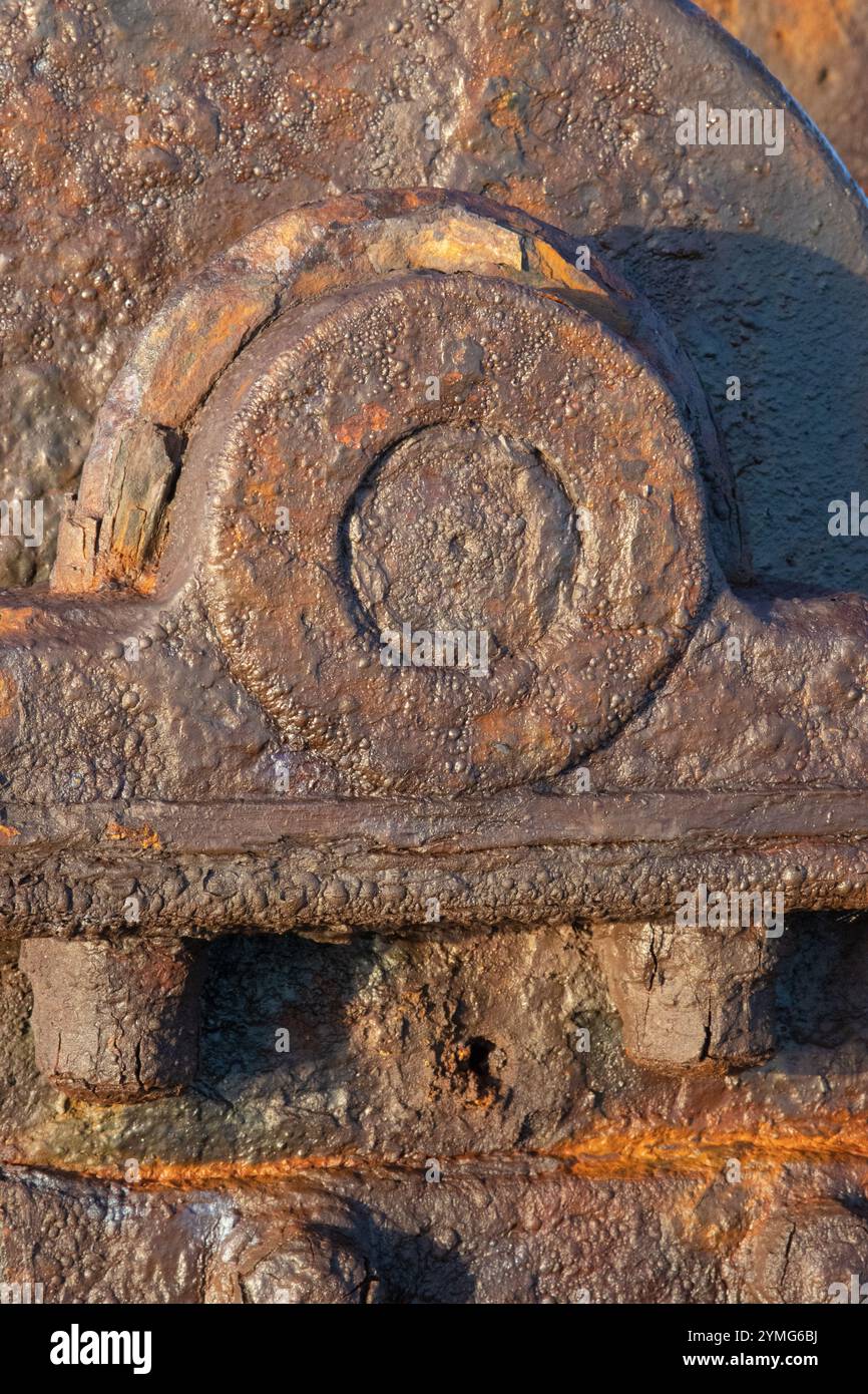 vieilles pièces de machines métalliques rouillées et corrodées, Banque D'Images