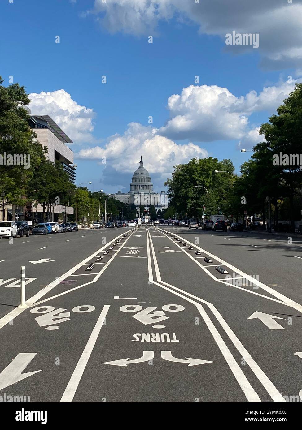 Vue de la capitale depuis une rue de Washington DC - Image de stock capturée avec un smartphone