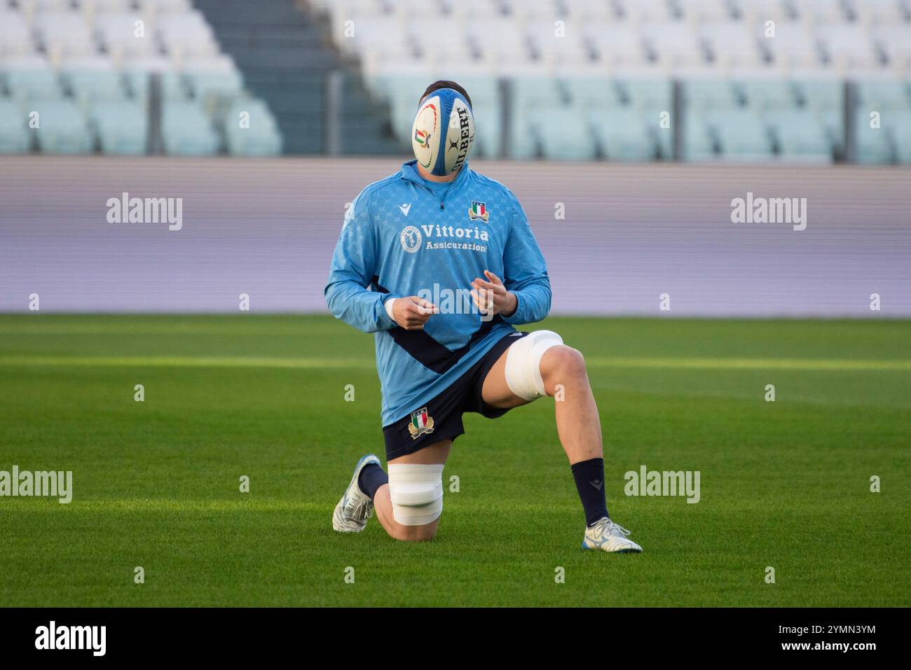 Turin, Turin, Italie. 22 novembre 2024. Un moment de la séance d'entraînement Captain's Run de l'équipe italienne de rugby avant le match contre l'équipe nationale All Blacks de Nouvelle-Zélande au stade Allianz de Turin, en Italie. (Crédit image : © Matteo SECCI/ZUMA Press Wire) USAGE ÉDITORIAL SEULEMENT! Non destiné à UN USAGE commercial ! Banque D'Images