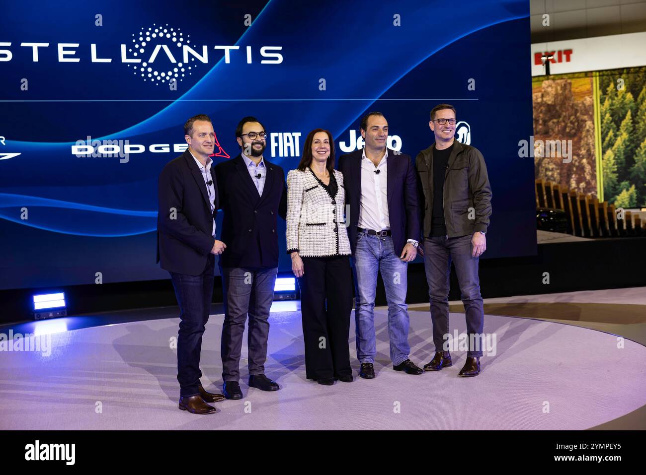 Los Angeles, États-Unis. 21 novembre 2024. Véhicules neufs au salon de l'auto de Los Angeles. Cadres de Stellantis. 11/21/24 Los Angeles, CA., USA (photo par Ted Soqui/Sipa USA) crédit : Sipa USA/Alamy Live News Banque D'Images