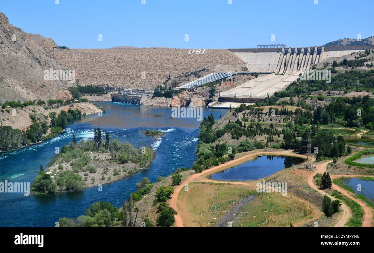 Lac Keban Dam à Elazig, Turquie Banque D'Images