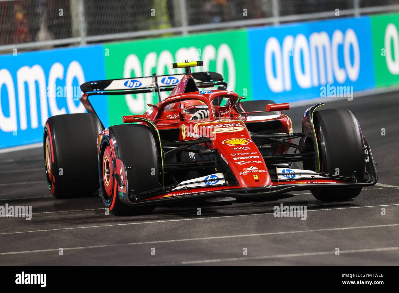 22 novembre 2024 : Carlos Sainz (55 ans), pilote de la ScuderiaFerrari, sur la piste lors des qualifications au Grand Prix de F1 de Las Vegas à Las Vegas, Nevada. Christopher Trim/CSM/Sipa USA/News images. (Crédit image : © Christopher Trim/Cal Sport Media/Sipa USA/News images) Banque D'Images