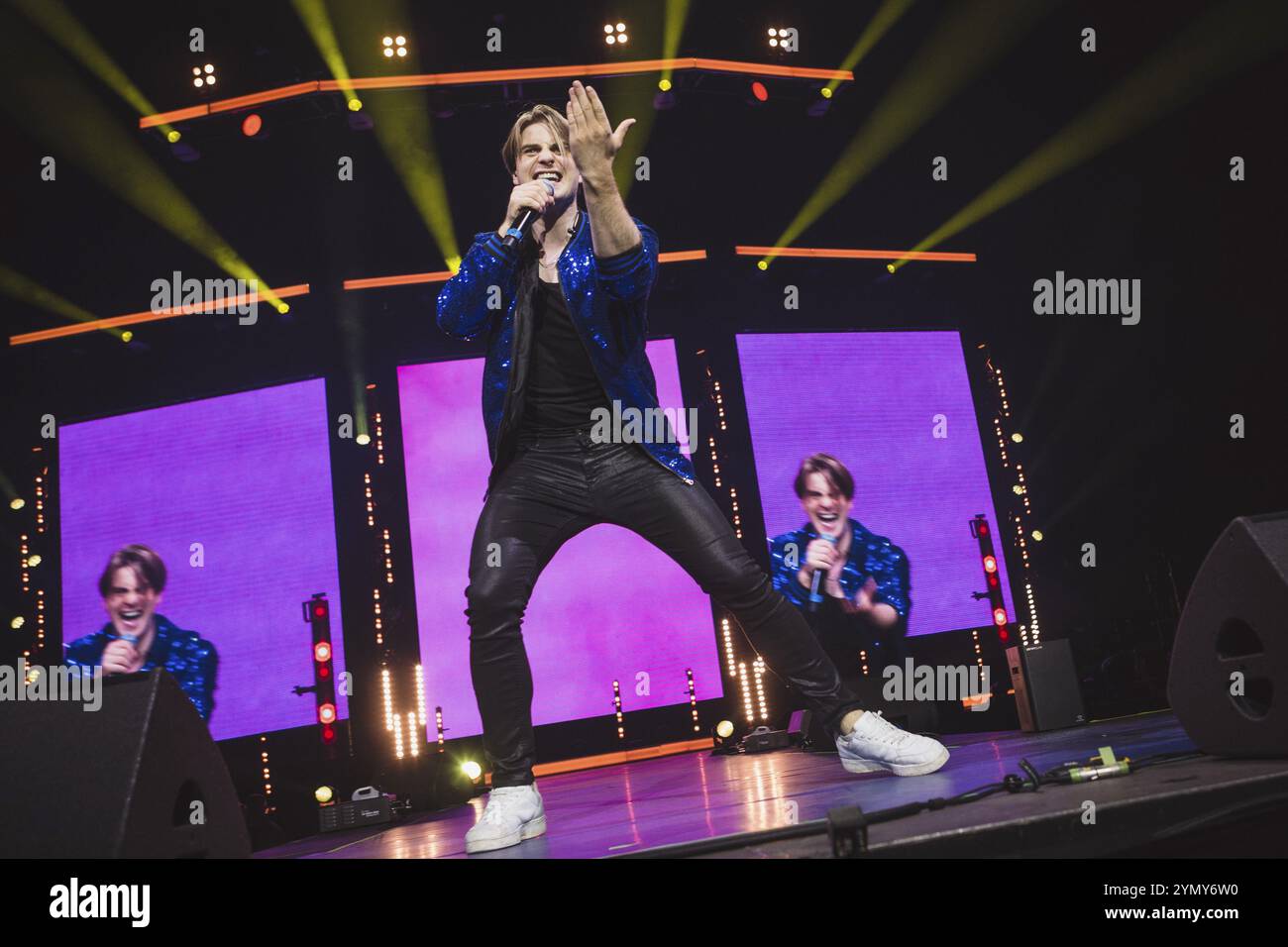 Vincent Gross au Schlagernacht des Jahres en direct sur Das original Tour à l'Uber Arena de Berlin le 16 novembre 2024 Banque D'Images