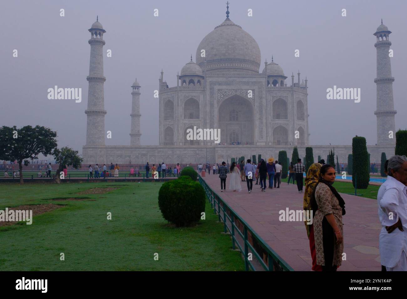 Aube au Taj Mahal Banque D'Images