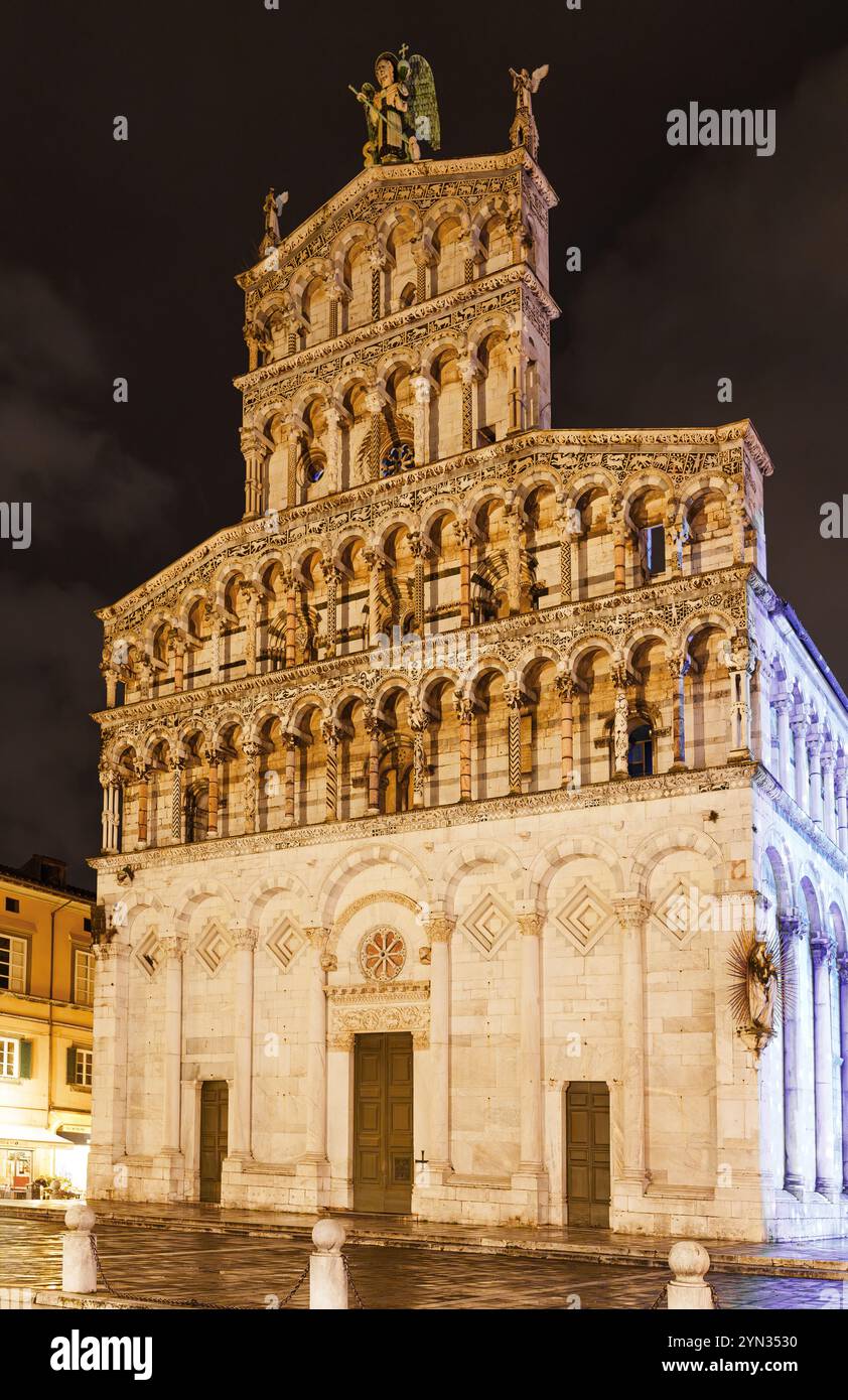 Église de San Michele in Foro à Lucques Banque D'Images