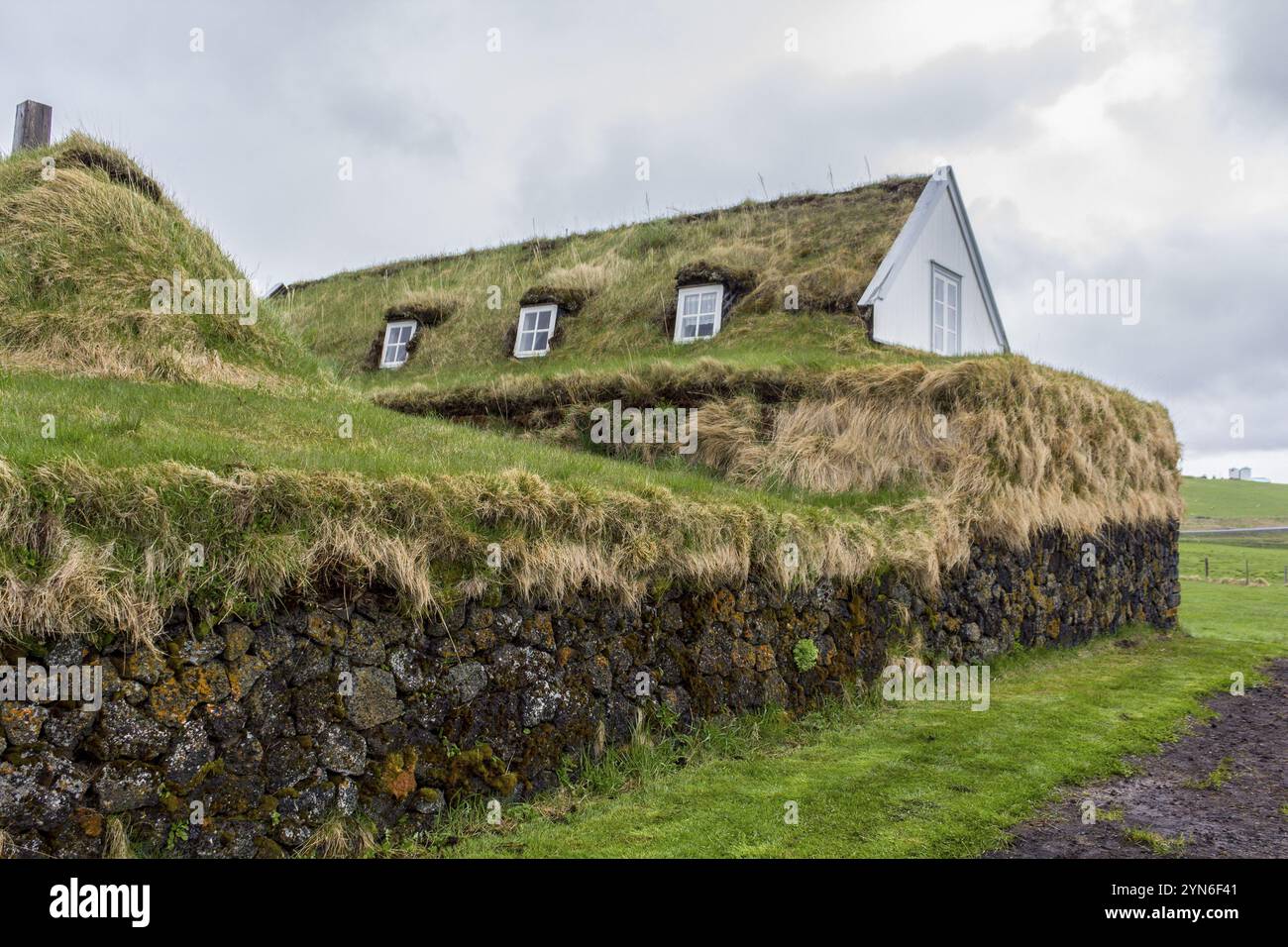 Maisons en gazon construites de manière traditionnelle, nord de l'Islande Banque D'Images