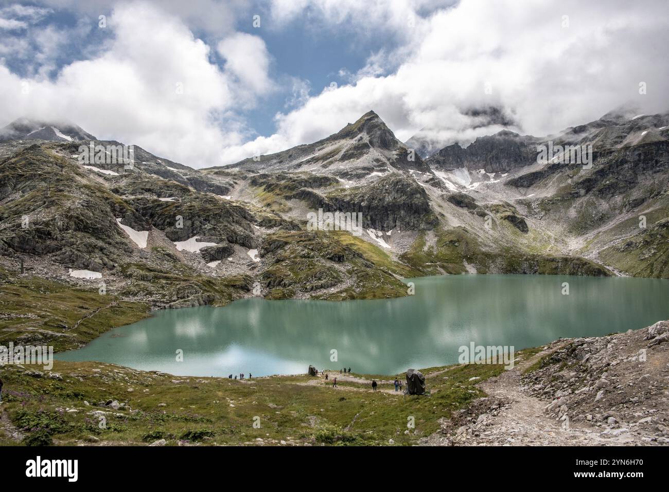 Belle photographie du lac Weisssee dans le parc national du Haut Tauern près de Kaprun, Autriche, Europe Banque D'Images