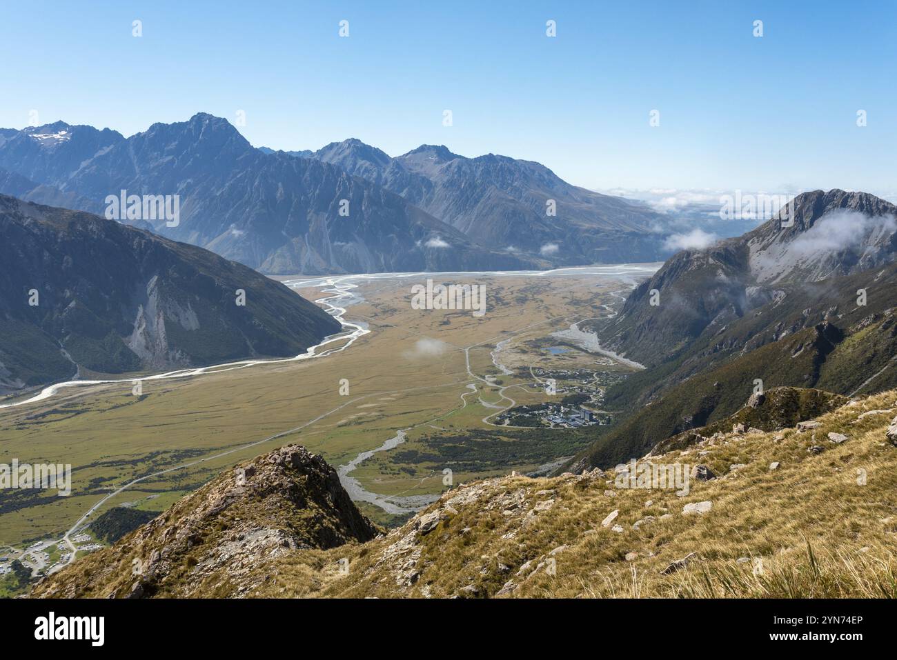 Vue panoramique sur la vallée de Hooker depuis la route Mueller Hut, le parc national de Mount Cook, île du Sud de la Nouvelle-Zélande Banque D'Images