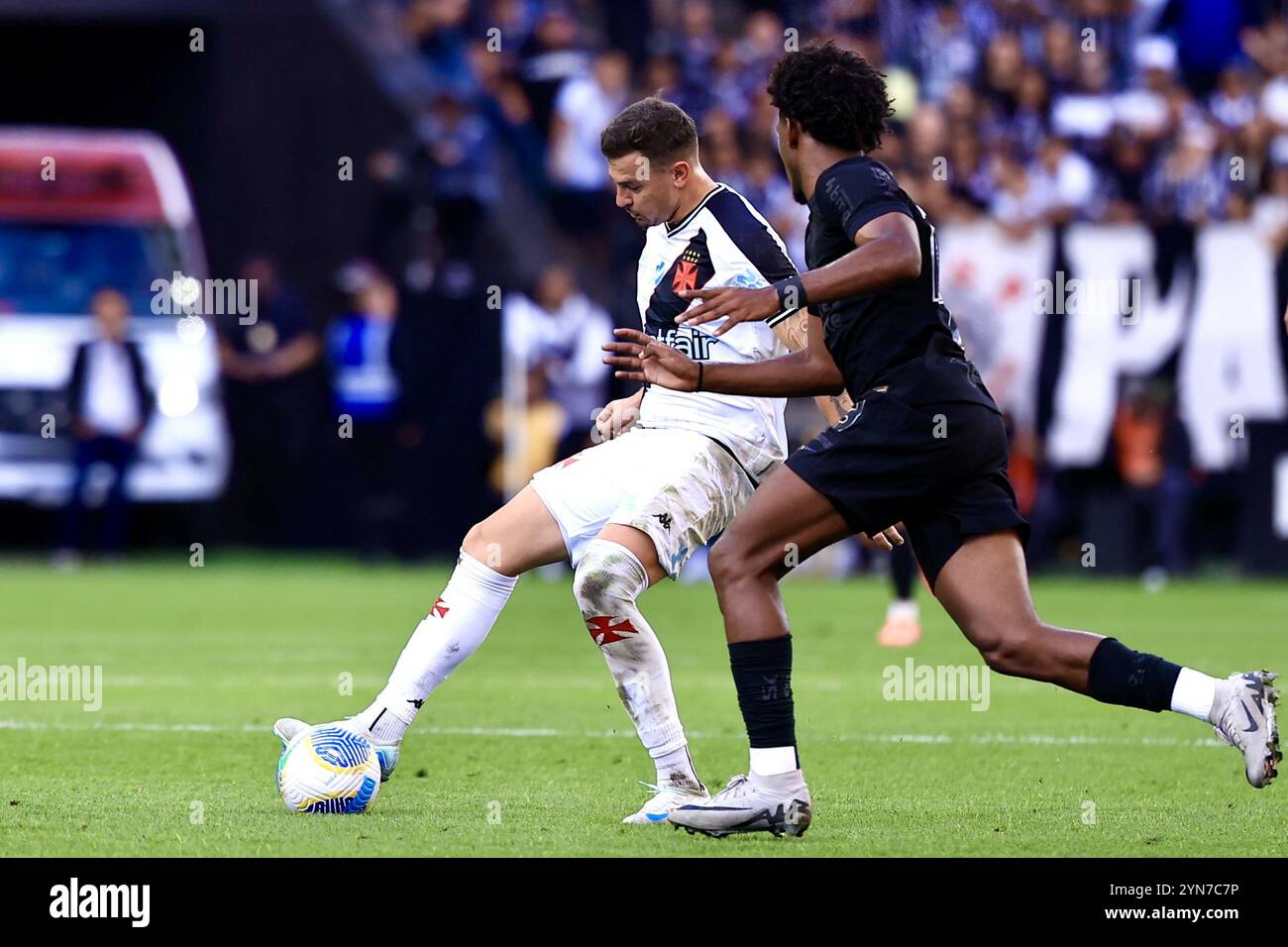 Sao Paulo, Brésil. 24 novembre 2024. SP - SAO PAULO - 11/24/2024 - BRÉSIL A 2024, CORINTHIANS x VASCO - Hugo Moura Vasco joueur lors du match contre Corinthians à l'Arena Corinthians stade pour le championnat brésilien A 2024. Photo : Marcello Zambrana/AGIF (photo : Marcello Zambrana/AGIF/Sipa USA) crédit : Sipa USA/Alamy Live News Banque D'Images