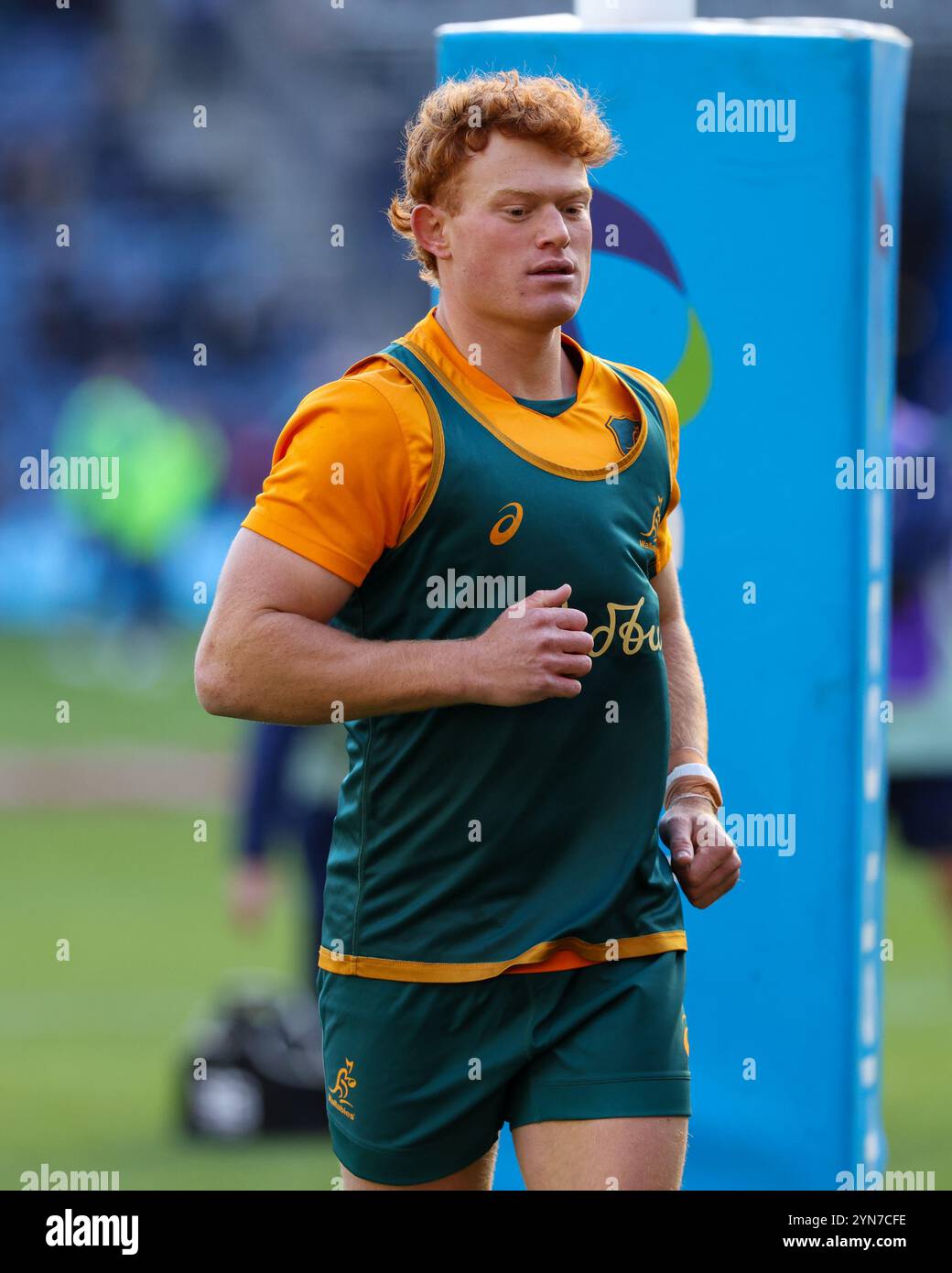 Édimbourg, Écosse. 24 novembre 2024. Tane Edmded se réchauffe avant le célèbre match Grouse Nations Series entre l'Écosse et l'Australie au Scottish Gas Murrayfield Stadium, à Édimbourg. Crédit : Connor Douglas/Alamy Live News Banque D'Images