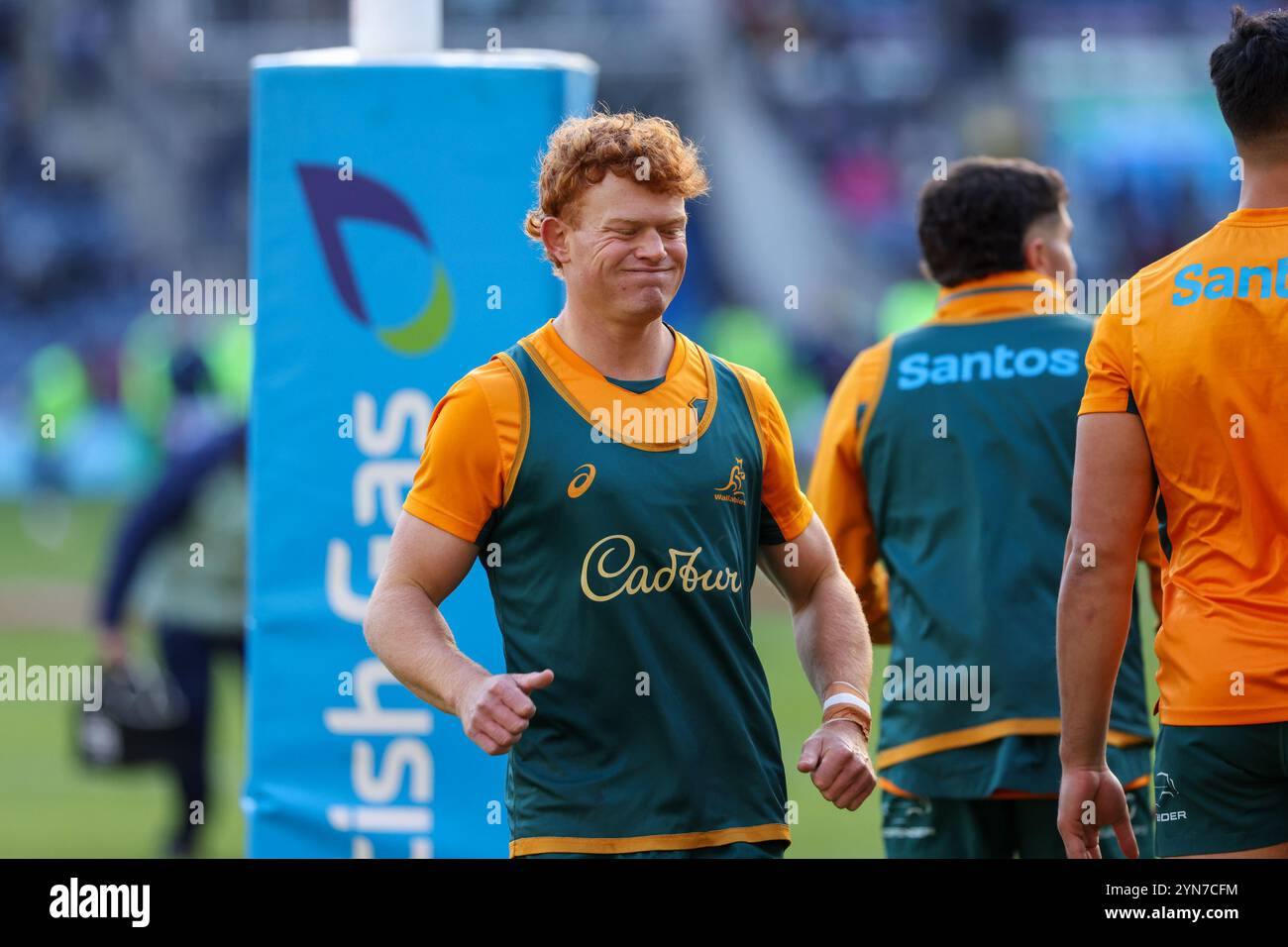 Édimbourg, Écosse. 24 novembre 2024. Tane Edmded se réchauffe avant le célèbre match Grouse Nations Series entre l'Écosse et l'Australie au Scottish Gas Murrayfield Stadium, à Édimbourg. Crédit : Connor Douglas/Alamy Live News Banque D'Images