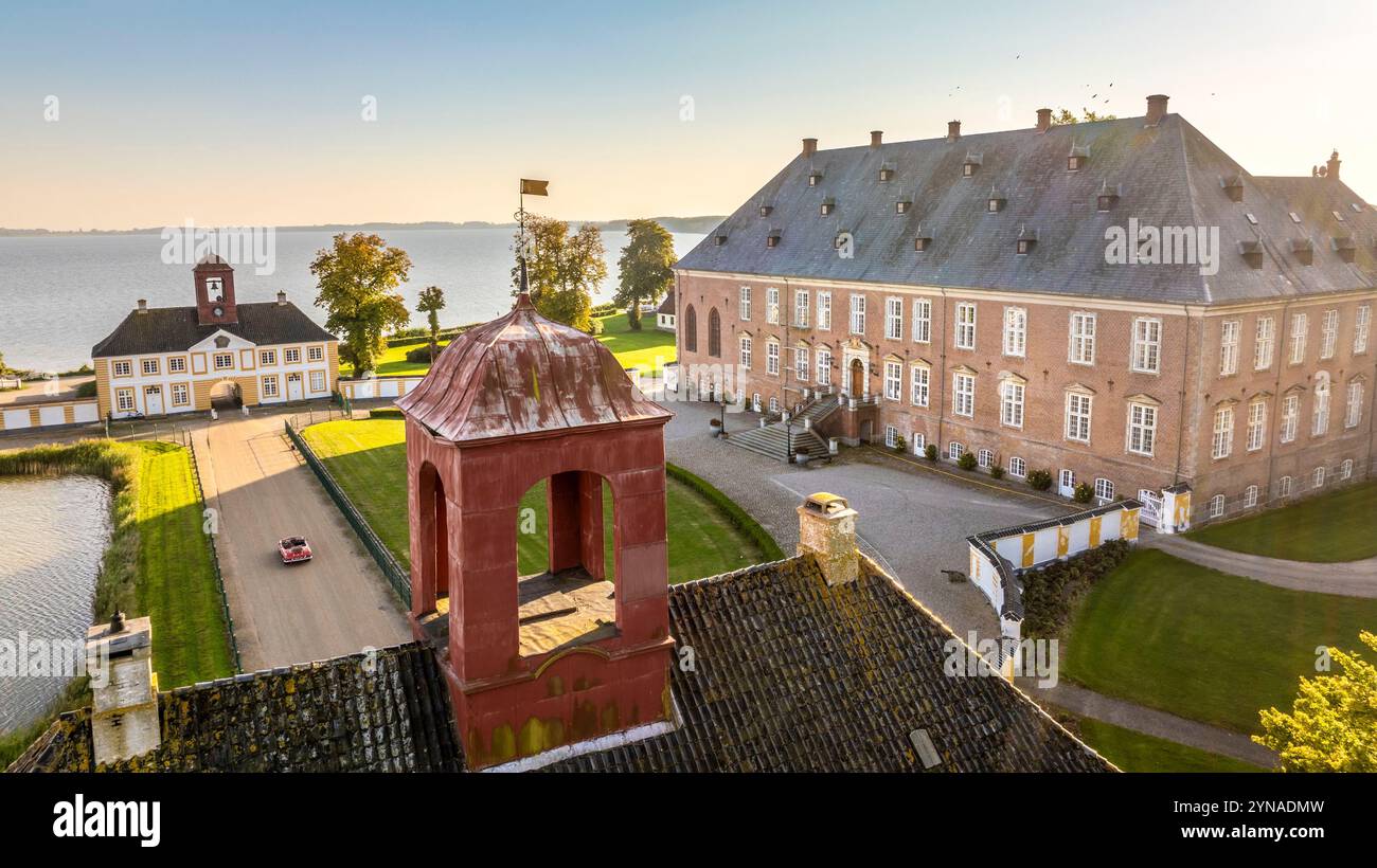Danemark, Fiona, archipel de Fiona Sud Géoparc UNESCO, île de Tåsinge, Svendborg du château de Valdemar (vue aérienne) Banque D'Images Danemark, Fiona, archipel de Fiona Sud Géoparc UNESCO, île de Tåsinge, Svendborg du château de Valdemar (vue aérienne) Banque D'Images