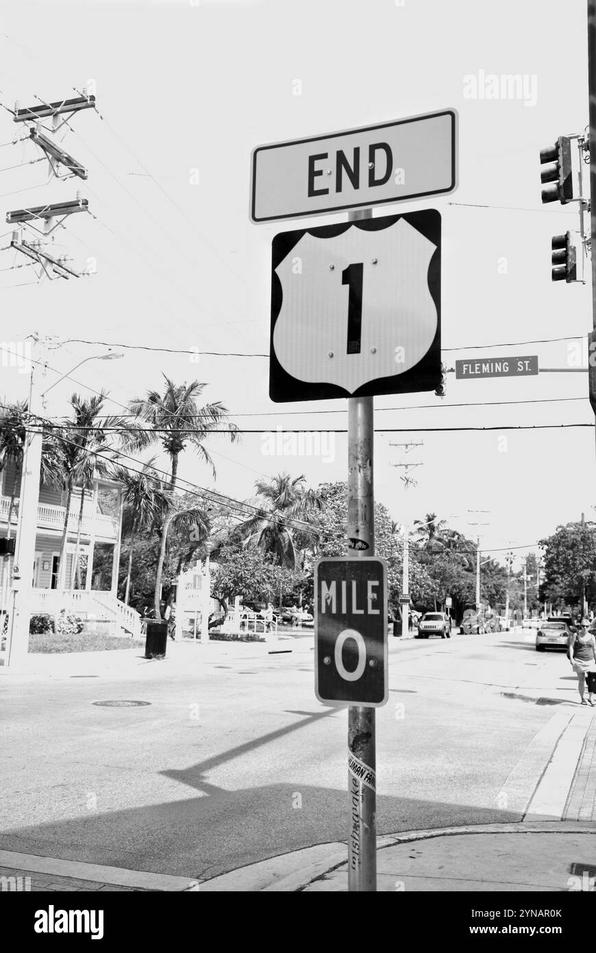 Fin de la route : panneau Highway 1 à Key West, Floride, marquant le point le plus au sud de l'autoroute dans les Florida Keys. Banque D'Images