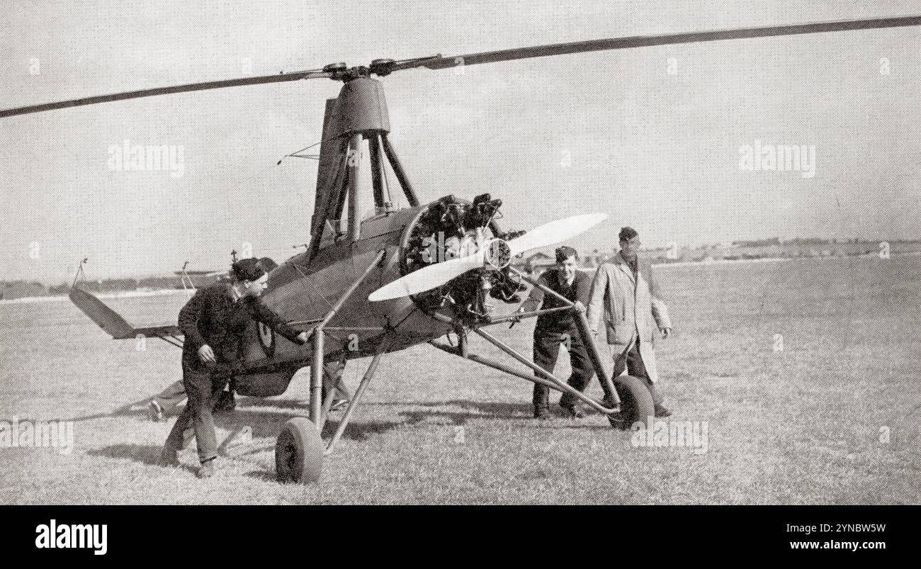 Un autogyro en service avec la RAF pendant la seconde Guerre mondiale. Tiré de Wings of War, publié en 1942. Banque D'Images