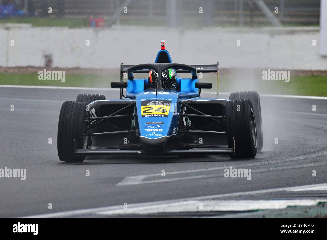 Martin Molnar, Virtuosi Racing, ROKiT F4 British Championship, certifié par la FIA, trois courses de vingt minutes sur le week-end sur le Silverstone Nat Banque D'Images