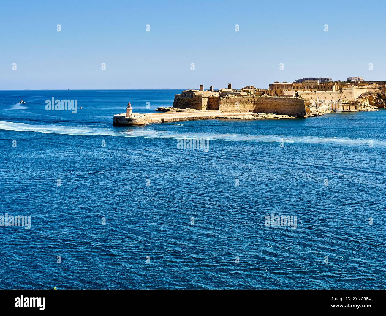 Une vue de Ricasoli East Breakwater, Valletta Malte Banque D'Images