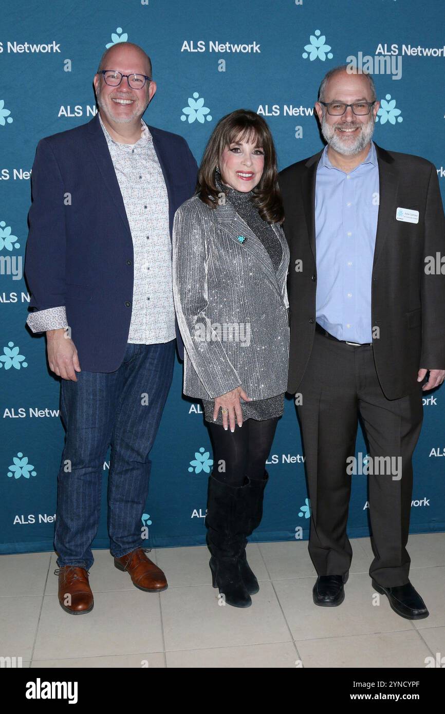 West Hollywood, Californie, États-Unis. CA. 23 novembre 2024. Teresa Ganzel aux arrivées pour l'exposition d'art Molly Wolveck au profit de ALS Research & Care, Pop Up Gallery, West Hollywood, CA, 23 novembre 2024. crédit : Priscilla Grant/Everett Collection/Alamy Live News Banque D'Images