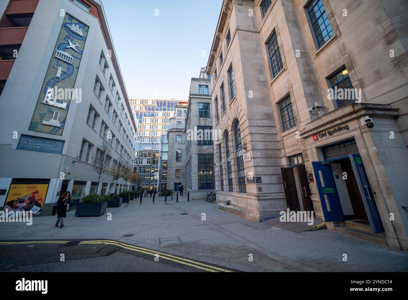 LONDRES - 21 NOVEMBRE 2024 : London School of Economics and Political Science, une prestigieuse université britannique Banque D'Images