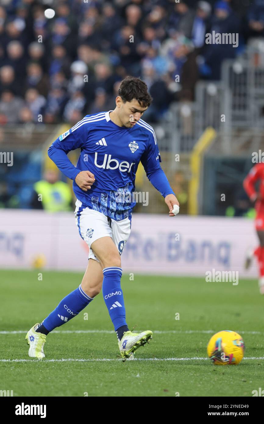 Como, Italie. 24 novembre 2024. Federico Barba de Como 1907 en action lors du match de football Serie A Enilive 2024/2025 entre Como et Fiorentina au stade Giuseppe Sinigaglia de Côme, dans le nord de l'Italie - dimanche 24 novembre 2024. Sport - Football. (Photo de Antonio Saia/LaPresse) crédit : LaPresse/Alamy Live News Banque D'Images