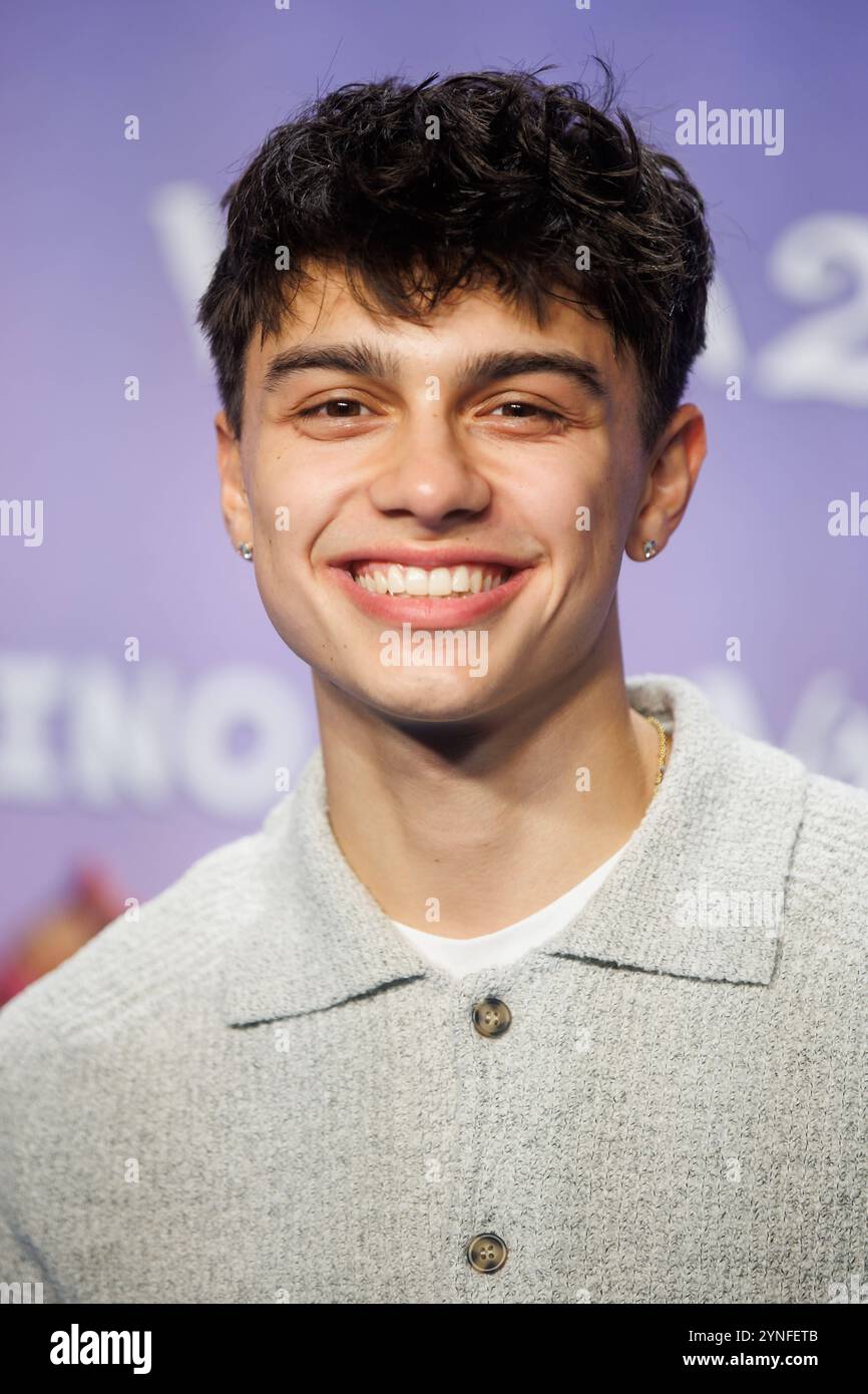 Disney Premiere - Vaiana 2 Noah Miguel Oechsle Rodriguez BEI der Premiere zum neuen Disney Kinofilm Vaiana 2 im Zoo Palast AM 25.11.2024 à Berlin. *** Disney Premiere Vaiana 2 Noah Miguel Oechsle Rodriguez à la première du nouveau film Disney Vaiana 2 au Zoo Palast le 25 11 2024 à Berlin Copyright : xEventpressxKochanx Banque D'Images