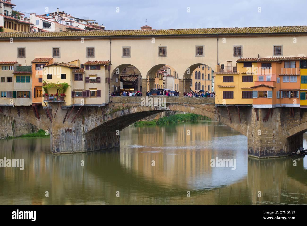 FLORENCE, ITALIE - 18 SEPTEMBRE 2017 : gros plan sur la partie centrale du Pont d'Or Banque D'Images