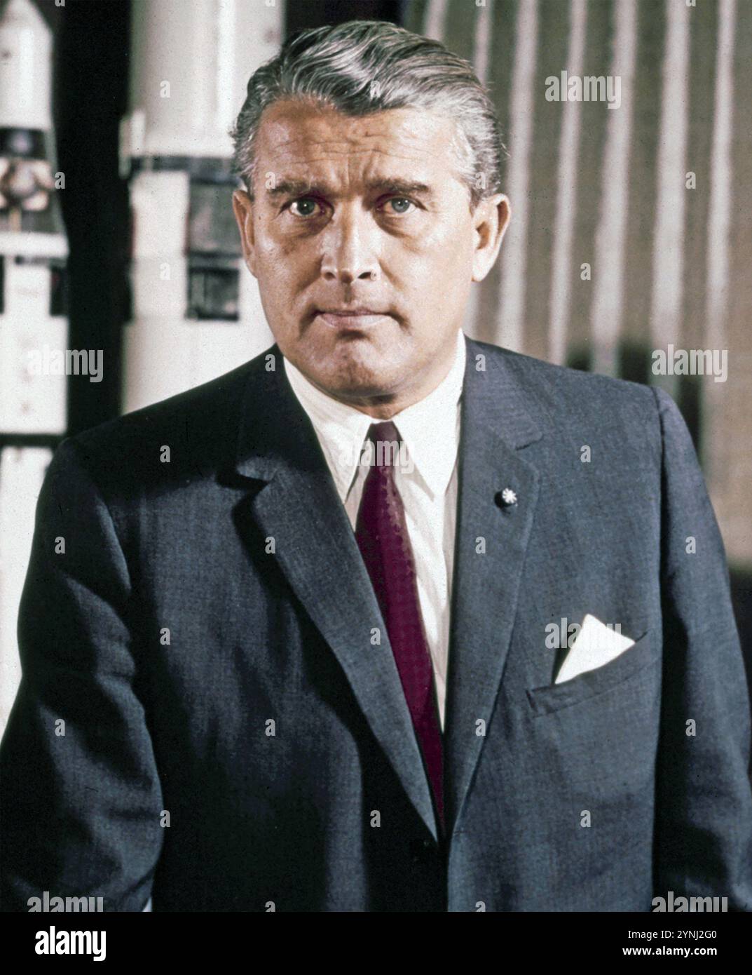 WERNHER von BRAUN (1912-1977) ingénieur aérospatial germano-américain i mai 1964 Directeur du Marshall Space Flight Centre de la NASA Banque D'Images