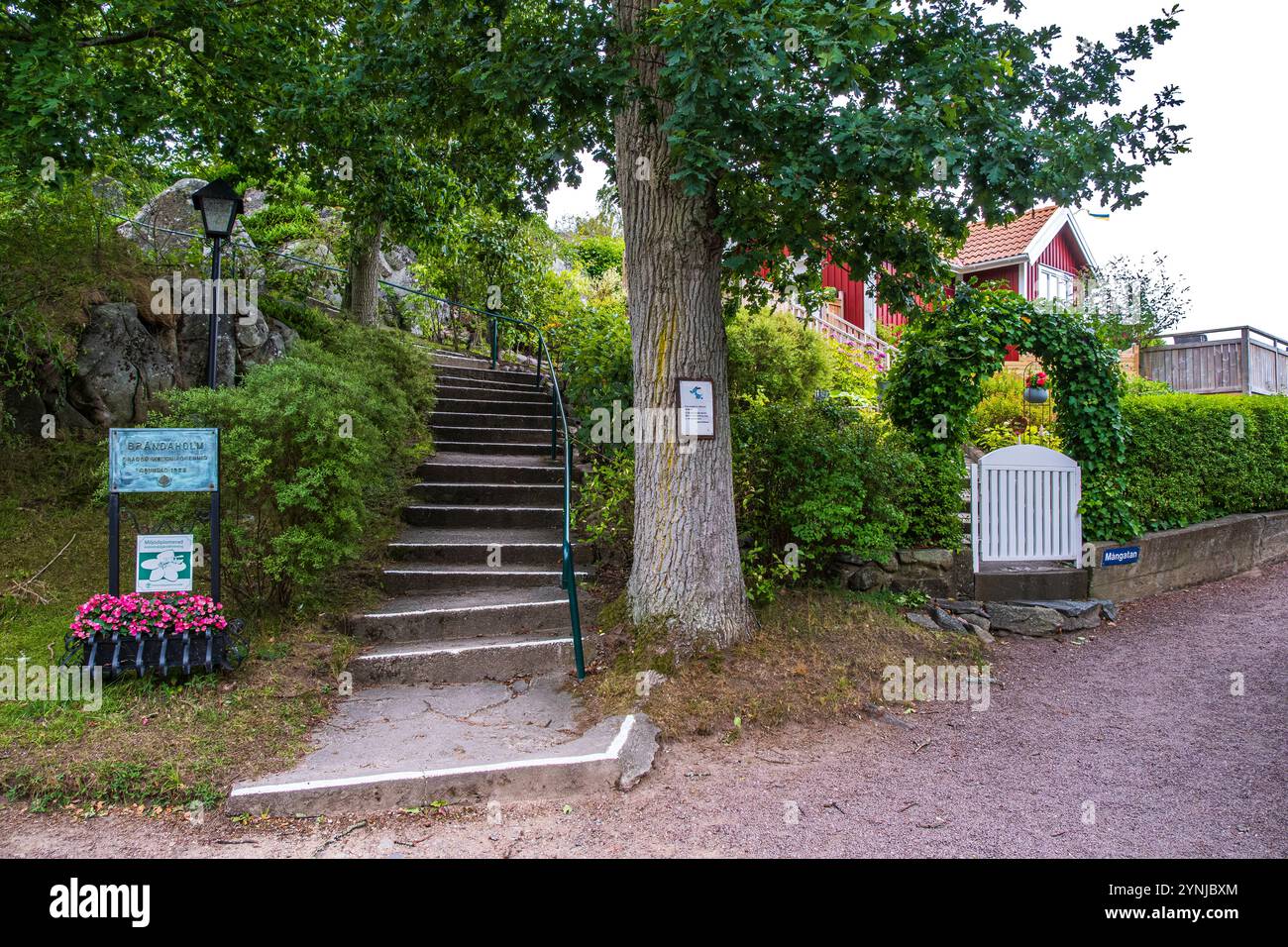 Bienvenue dans la célèbre colonie de jardin d'Brändaholm sur l'île de Dragsö dans l'archipel de Karlskrona, Blekinge län, Suède. Banque D'Images