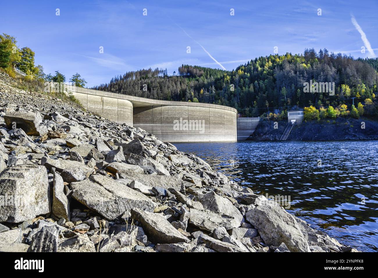 Le barrage d'Oker près d'Altenau dans les montagnes du Harz dans le district de Goslar, Allemagne, Europe Banque D'Images
