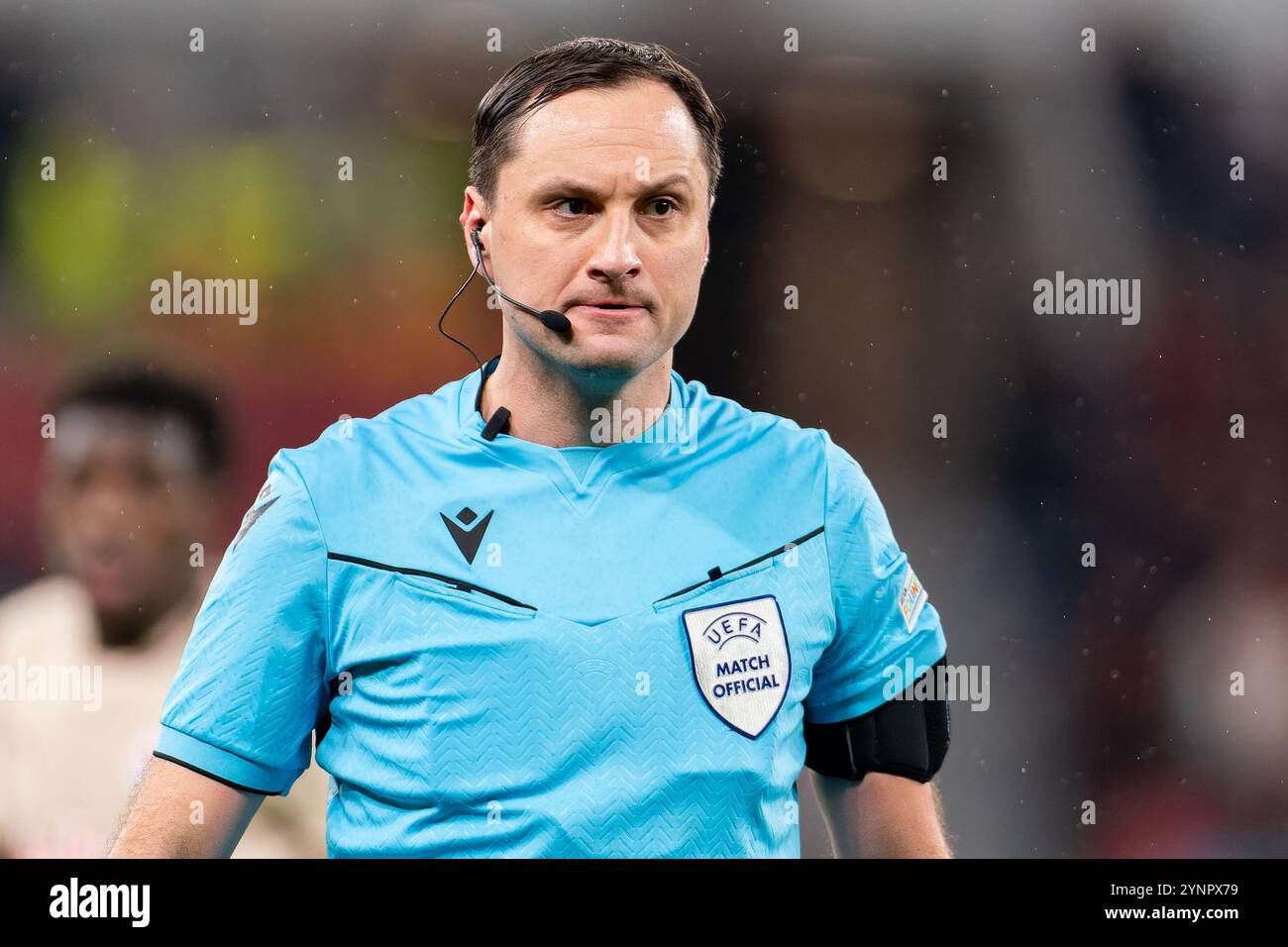 Leverkusen, Allemagne. 26 novembre 2024. LEVERKUSEN, ALLEMAGNE - NOVEMBRE 26 : arbitre Mykola Balakin lors du match MD5 de la phase de la Ligue des champions 2024/25 de l'UEFA entre le Bayer 04 Leverkusen et le FC Salzburg à la BayArena le 26 novembre 2024 à Leverkusen, Allemagne. (Photo de Joris Verwijst/Orange Pictures) crédit : Orange pics BV/Alamy Live News Banque D'Images Leverkusen, Allemagne. 26 novembre 2024. LEVERKUSEN, ALLEMAGNE - NOVEMBRE 26 : arbitre Mykola Balakin lors du match MD5 de la phase de la Ligue des champions 2024/25 de l'UEFA entre le Bayer 04 Leverkusen et le FC Salzburg à la BayArena le 26 novembre 2024 à Leverkusen, Allemagne. (Photo de Joris Verwijst/Orange Pictures) crédit : Orange pics BV/Alamy Live News Banque D'Images