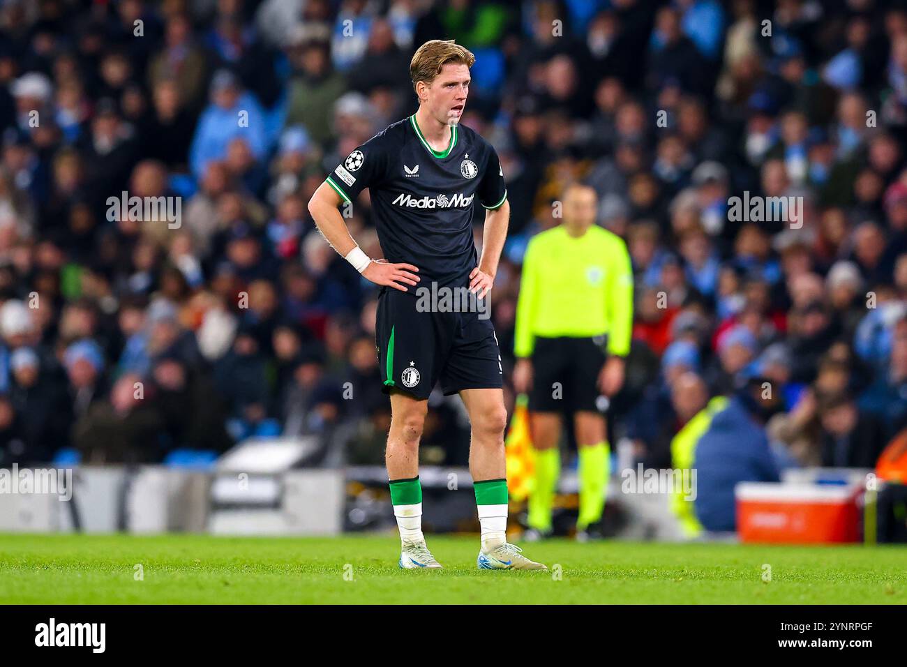 Manchester, Royaume-Uni. 26 novembre 2024. Gijs Smal de Feyenoord lors du Manchester City FC v Feyenoord UEFA Champions League Round 1 League match par étapes à l'Etihad Stadium, Manchester, Angleterre, Royaume-Uni le 26 novembre 2024 Credit : Every second Media/Alamy Live News Banque D'Images