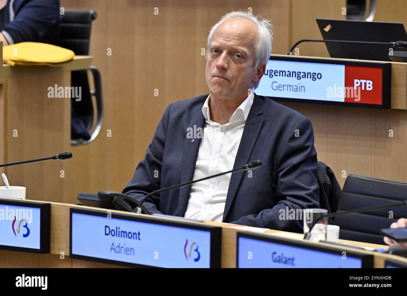 Bruxelles, Belgique. 27 novembre 2024. Fédération Wallonie - Bruxelles le ministre Yves Coppieters photographié lors d'une session plénière du parlement de la Fédération Wallonie-Bruxelles (Fédération Wallonie Bruxelles - Federatie Wallonie Brussel) à Bruxelles, mercredi 27 novembre 2024. BELGA PHOTO ERIC LALMAND crédit : Belga News Agency/Alamy Live News Banque D'Images