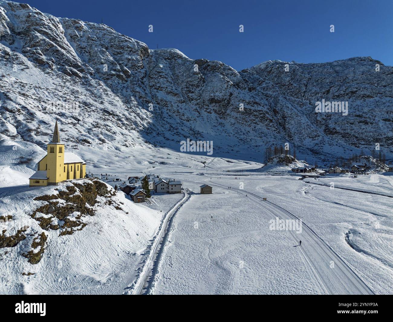 Paysage hivernal de la plaine de Riale dans la vallée de Formazza Banque D'Images