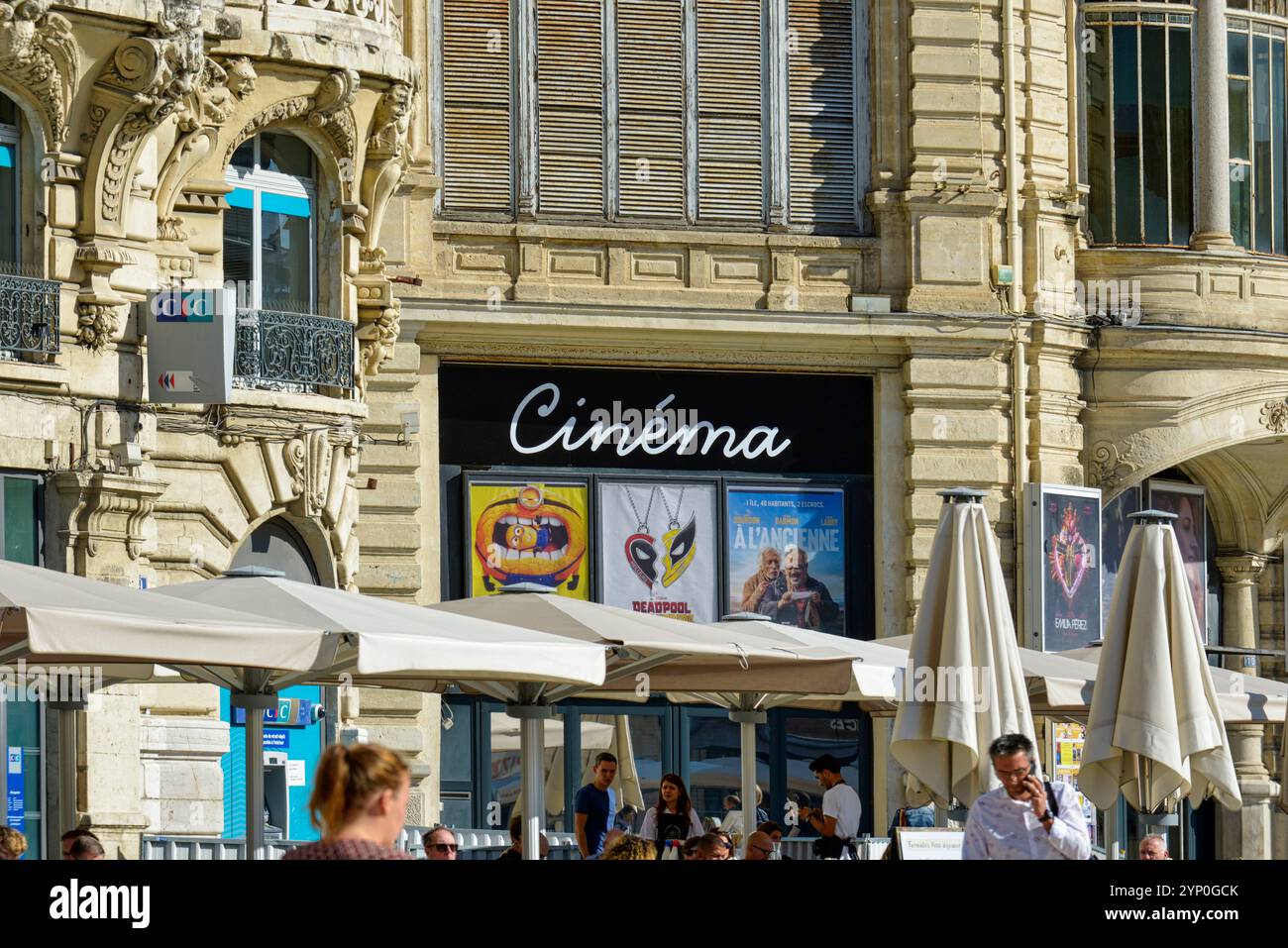 Gros plan du cinéma Gaumont sur la place de la Comédie à Montpellier Banque D'Images