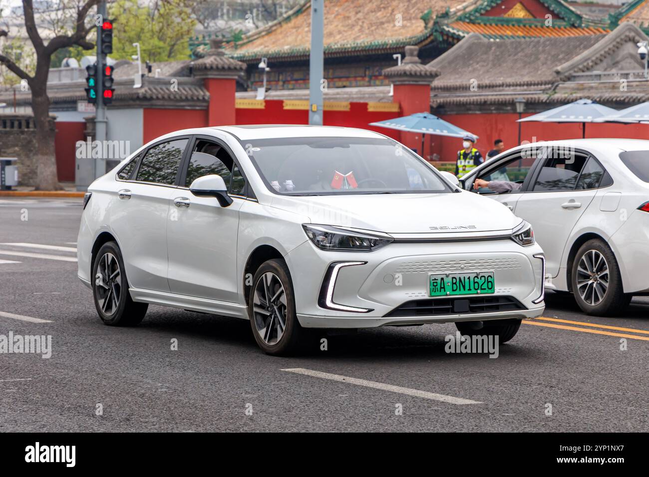 Pékin, Chine - 13 avril 2024 : voiture électrique de la marque chinoise BEIJING Mobility Battery Vehicle à PÉKIN, Chine. Banque D'Images