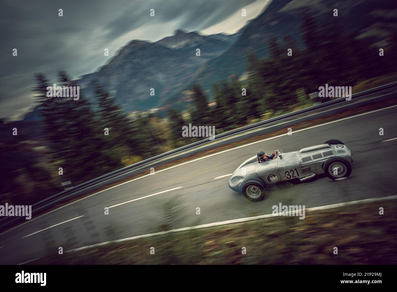 BMW formule 2 à Classic car Race, Jochpass Oldtimer Memorial, Allemagne Banque D'Images