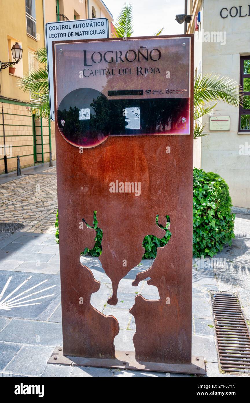 Logrono, Espagne- 26 mai 2024 : signe de bienvenue pour Logrono Capital Del Rioja Banque D'Images