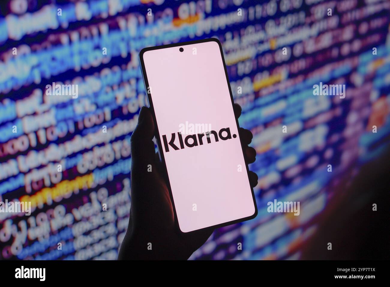 Dans cette illustration photo, le logo Klarna Bank AB est affiché sur un écran de smartphone Banque D'Images