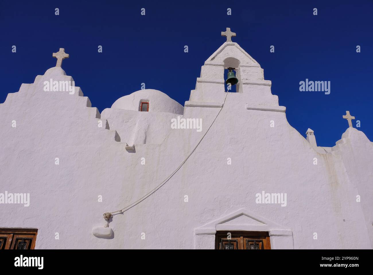 Mykonos, Mikonos : église de Panagia Paraportiani dans la vieille ville de Mykonos chora, île des Cyclades, Grèce Banque D'Images Mykonos, Mikonos : église de Panagia Paraportiani dans la vieille ville de Mykonos chora, île des Cyclades, Grèce Banque D'Images