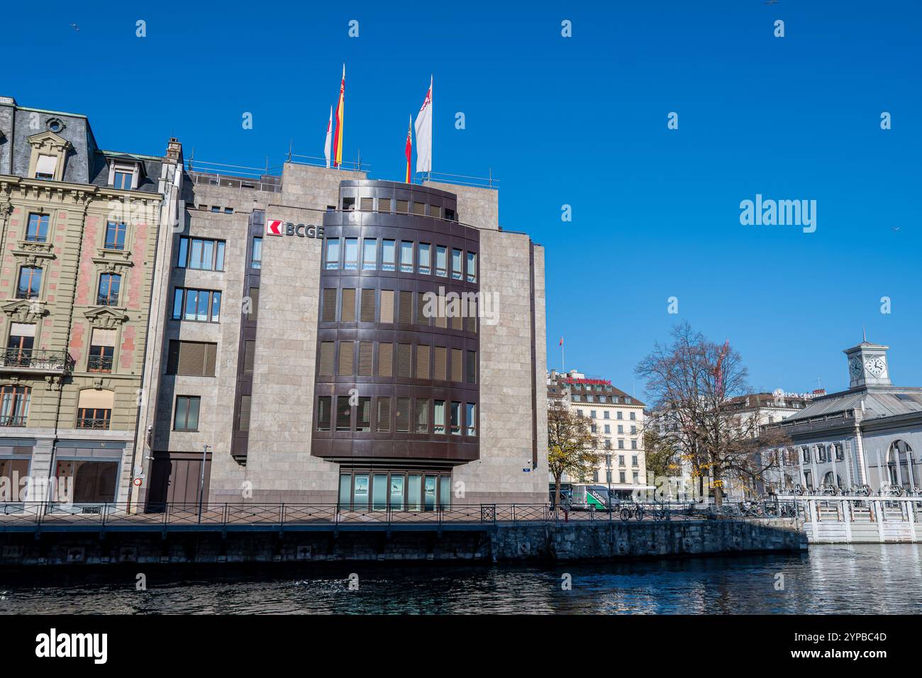 Vue extérieure du siège de la Banque Cantonale de Genève (BCGE), une banque publique suisse fondée en 1816 à Genève, Suisse Banque D'Images