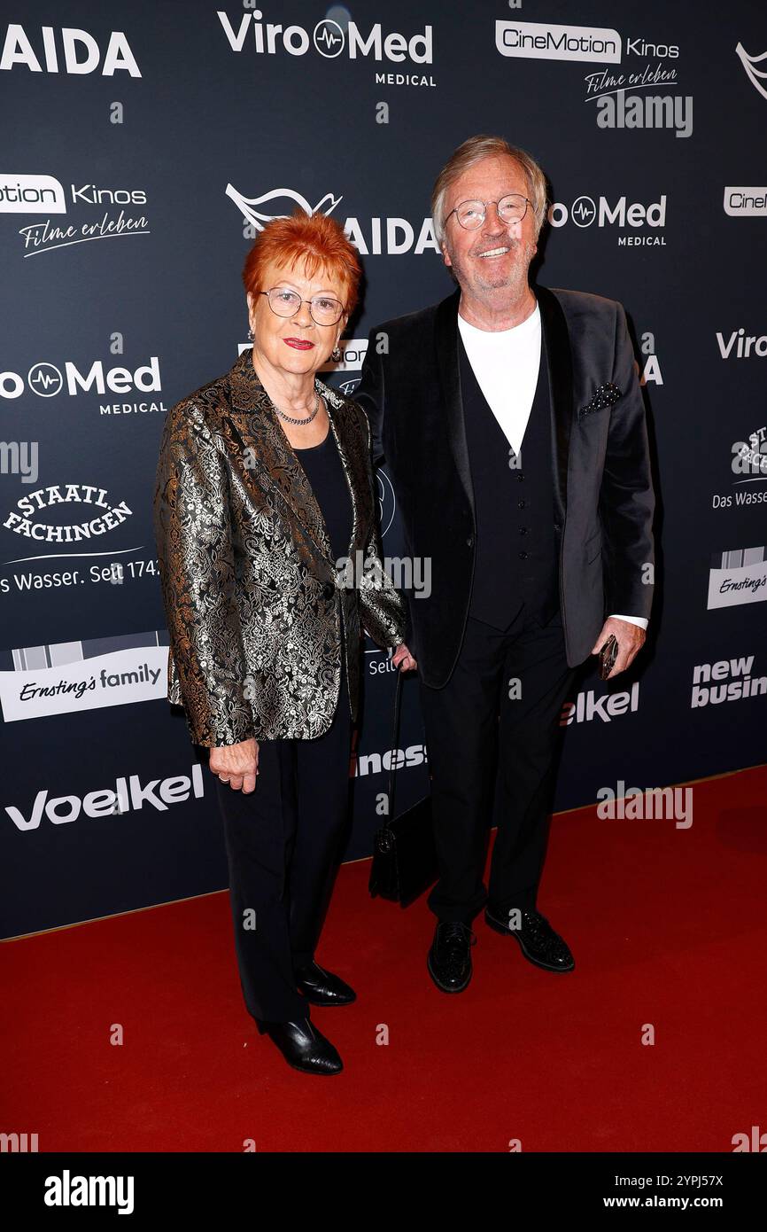 Werner Schulze Erdel und Seine Ehefrau Sybille beim 'Movie Meets Media' Evénement AM 30.11.2024 à Hambourg Banque D'Images