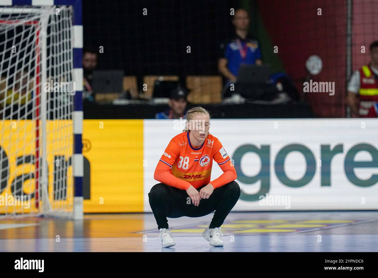Olympiahalle, Autriche. 1er décembre 2024. OLYMPIAHALLE, AUTRICHE - 1er DÉCEMBRE : Yara TEN Holte, des pays-Bas, lors du match féminin du groupe F de l'EHF Euro 2024 entre les pays-Bas et l'Allemagne à Insbruck le 1er décembre 2024 à Olympiahalle, Autriche. (Photo de Henk Seppen/Orange Pictures) crédit : Orange pics BV/Alamy Live News Banque D'Images