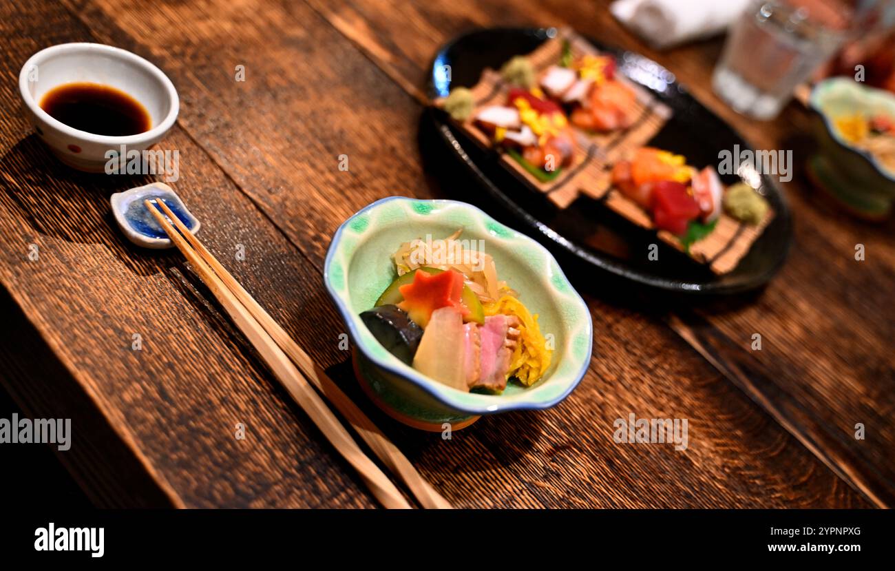 Dîner traditionnel japonais Banque D'Images
