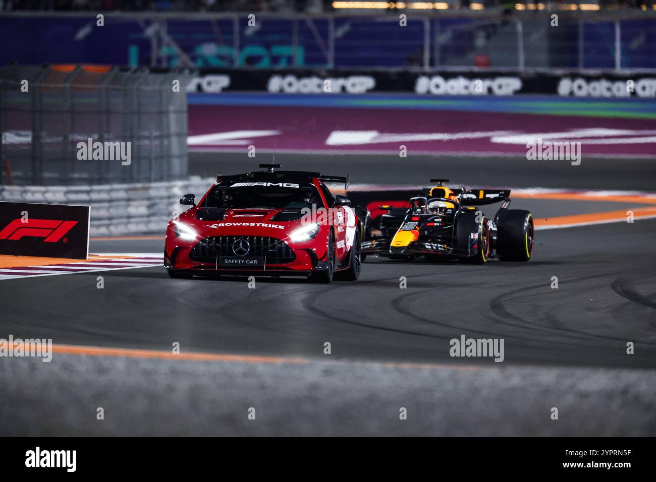 FIA Mercedes-AMG GT Black Series Safety car lors du Grand Prix de formule 1 Qatar Airways Qatar 2024, 23ème manche du Championnat du monde de formule 1 2024 du 29 novembre au 1er décembre 2024 sur le circuit international de Lusail, à Lusail, Qatar Banque D'Images