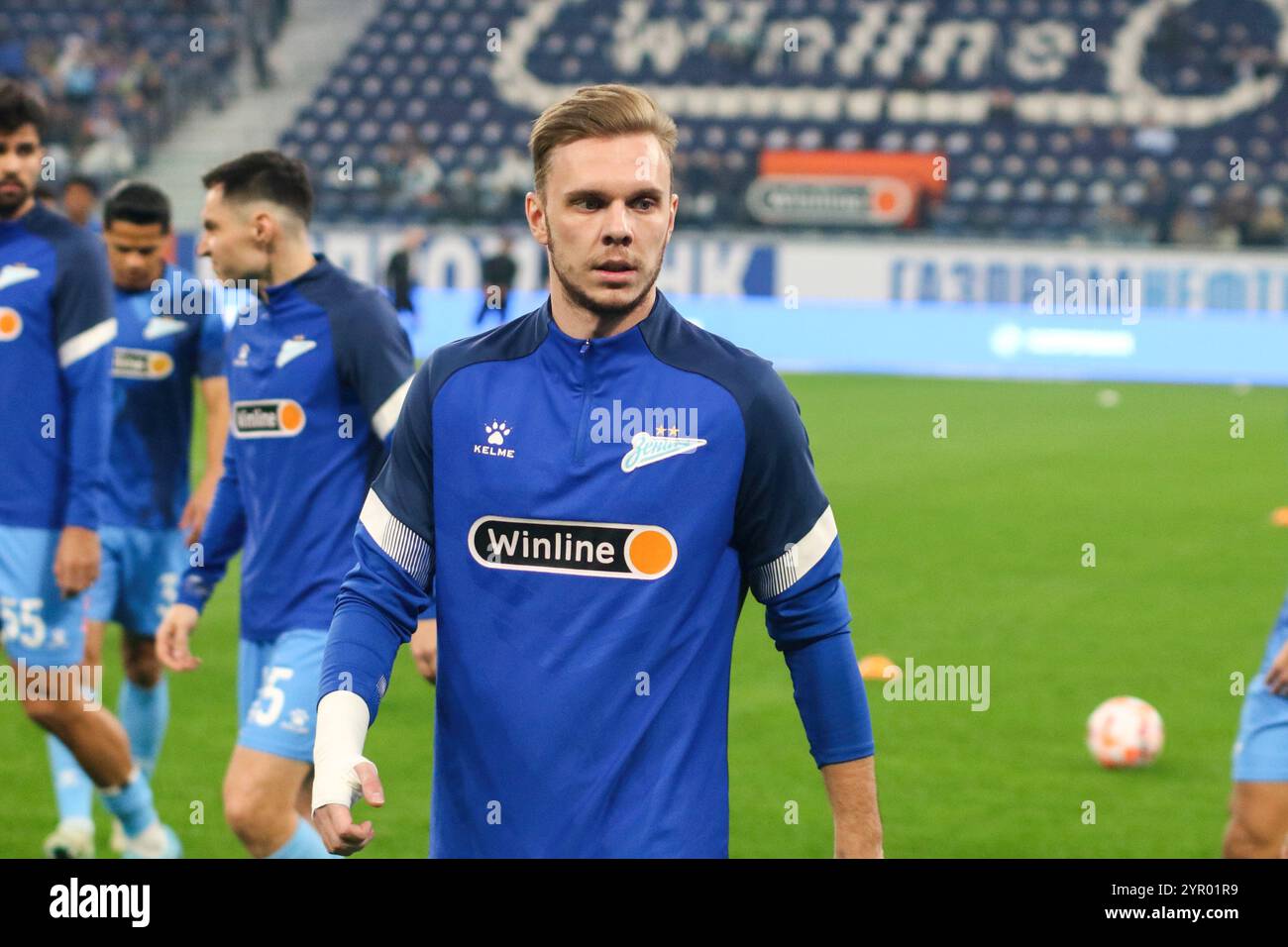 Saint-Pétersbourg, Russie. 1er décembre 2024. Maksim Glushenkov (67) de Zenit vu en action lors du match de football de la première Ligue russe entre Zenit Saint-Pétersbourg et Krylya Sovetov Samara à Gazprom Arena. Score final Zenit 2:3 Krylya Sovetov. (Photo de Maksim Konstantinov/SOPA images/SIPA USA) crédit : SIPA USA/Alamy Live News Banque D'Images