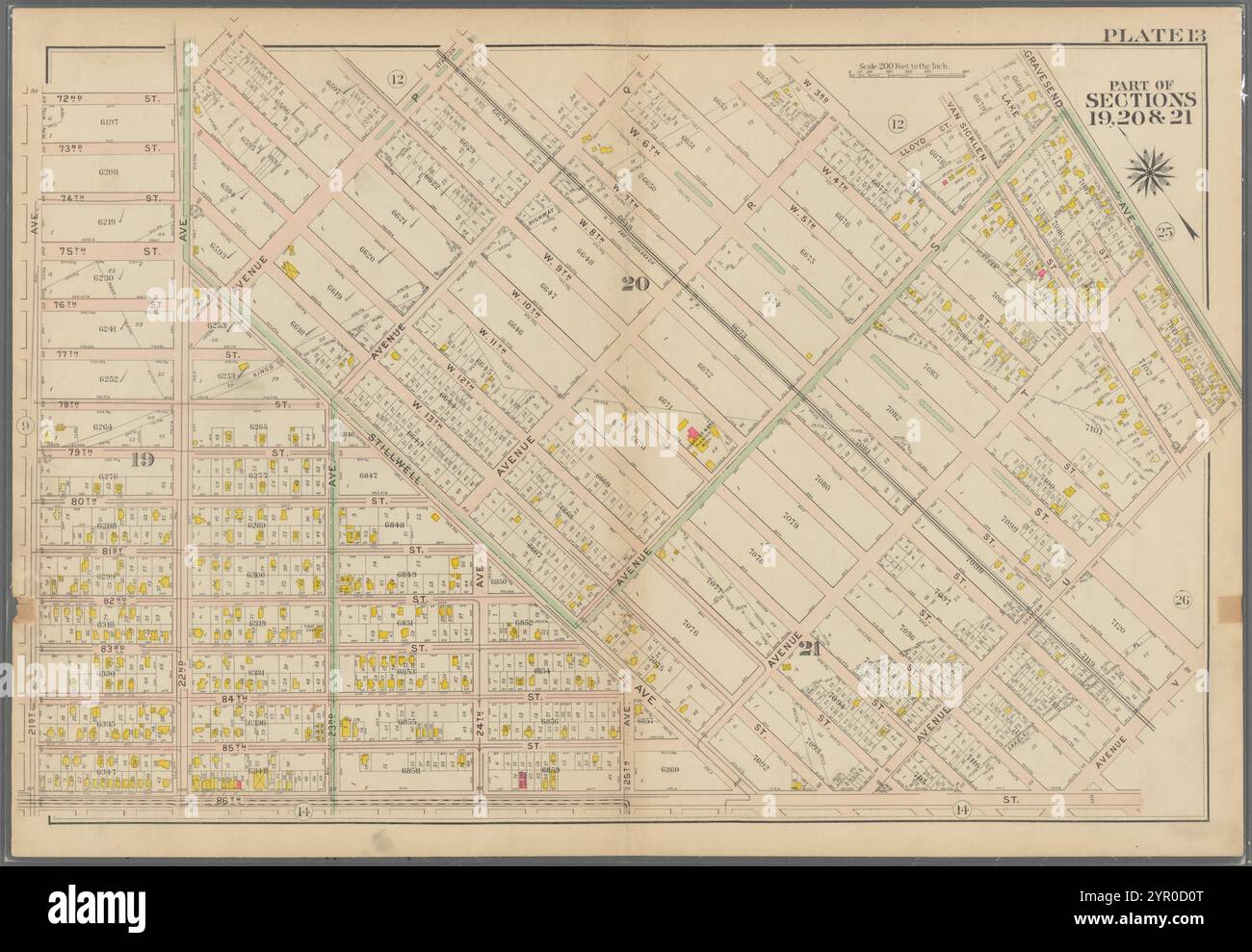 Délimitée par la 72e Rue, la 22e Avenue, la 11e Rue Ouest, l'Avenue P, la 7e Rue Ouest, Avenue Q, W. 5th Street, Avenue R, W. 3rd, Lloyd court, Van Sicklen Street, Avenue d, Gravesend Avenue, Avenue U, W. 6th Street, Avenue V, 86th Street et 21st Avenue, planche 13 1907 par Bromley, George Washington Banque D'Images