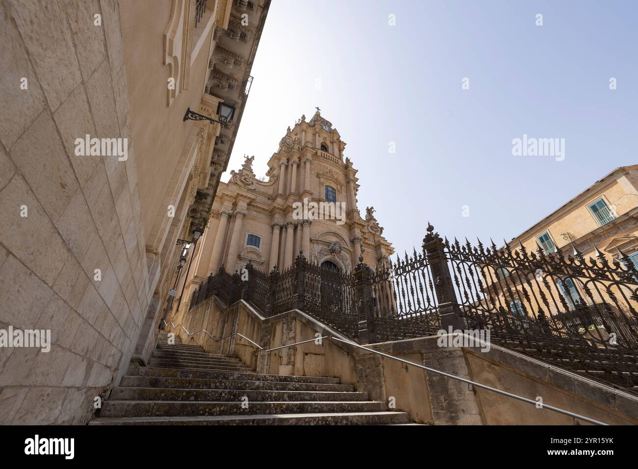 Cathédrale Saint-Georges à Raguse, site du patrimoine mondial de l'UNESCO, Sicile, Italie Banque D'Images
