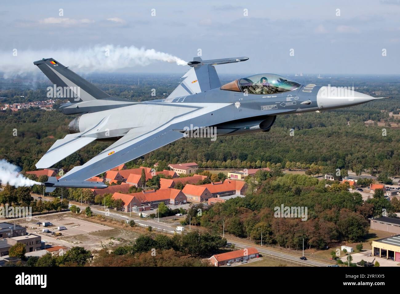 Force aérienne belge F-16 Fighting Falcon Demo Jet photographie Air to Air Banque D'Images