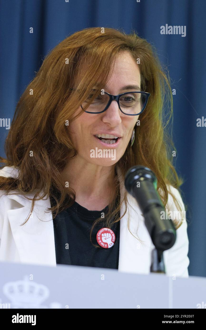 La ministre de la santé, Monica Garcia, lors de l'inauguration de la Journée mondiale de lutte contre le sida du ministère de la santé, le 02 décembre 2024 à Madrid, Espagne Banque D'Images